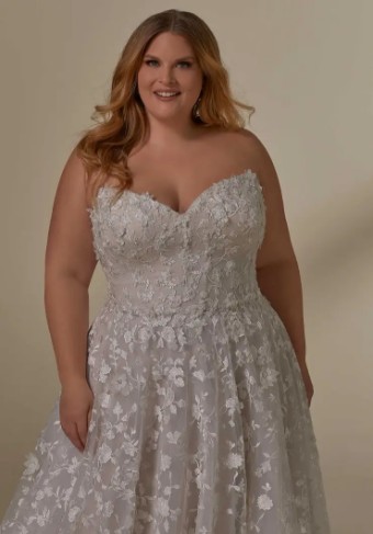 Morilee 141337 #6 ivory/champagne thumbnail