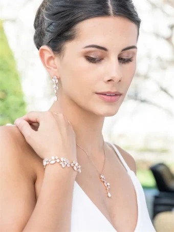 Mariell 141930 #3 Gold/Opal thumbnail