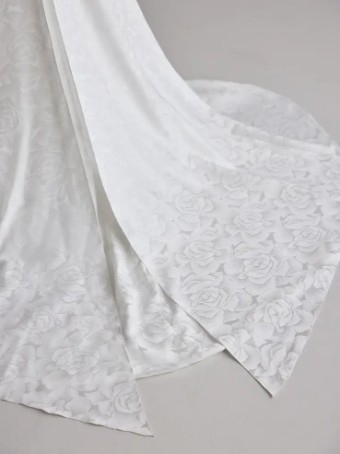 Rebecca Ingram 141111 #5 Ivory (Natural Illusion) thumbnail