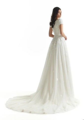 Morilee 142325 #7 Ivory thumbnail