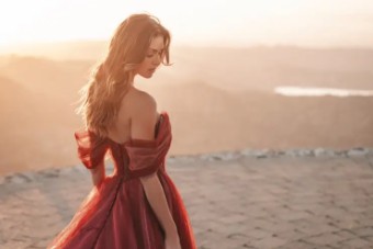 Allure 142115 #3 Ivory/Wine thumbnail