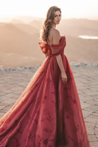 Allure 142115 #1 Ivory/Wine thumbnail