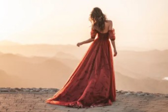 Allure 142115 #2 Ivory/Wine thumbnail