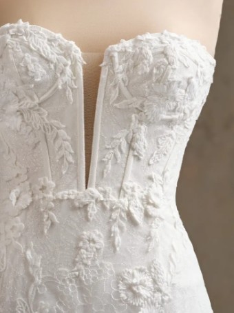 Maggie Sottero 143874 #16 Ivory over Soft Blush/Natural Illusion thumbnail