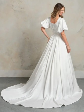 Maggie Sottero 143801 #4 Diamond White thumbnail