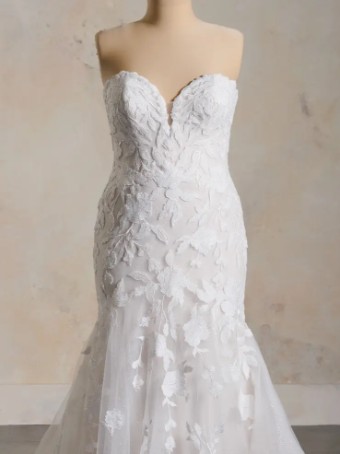 Maggie Sottero 143924 #6 Ivory / Soft Blush thumbnail