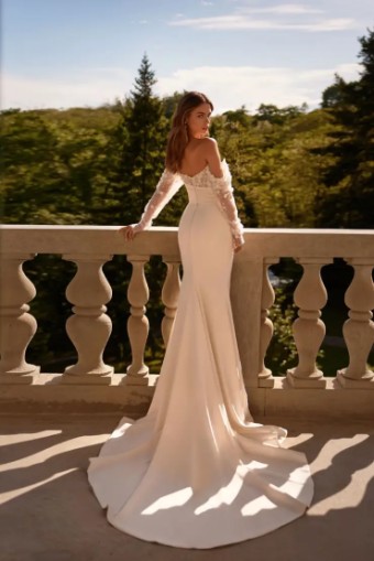 Pollardi 142939 #1 Ivory thumbnail