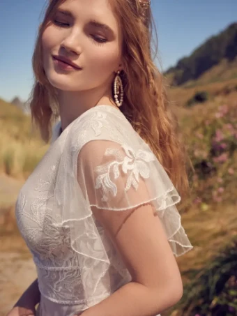 Rebecca Ingram 138123 #17 Ivory/Mauve thumbnail