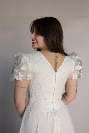 Rebecca Ingram 142869 #18 Ivory thumbnail