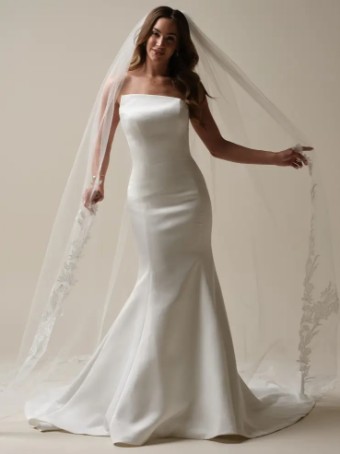 Sottero and Midgley 144955 #3 Ivory (Natural Illusion) thumbnail