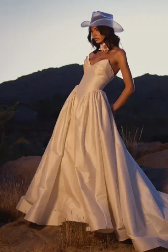 Watters 144265 #19 Ivory thumbnail