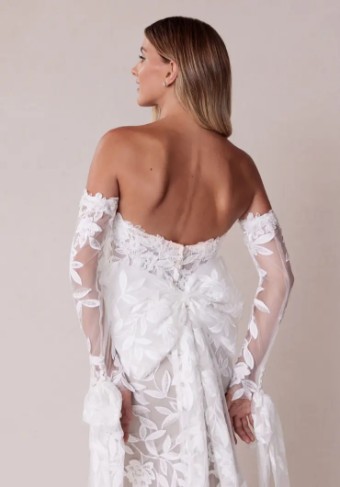 Morilee 144332 #4 Ivory/Latte/Honey thumbnail