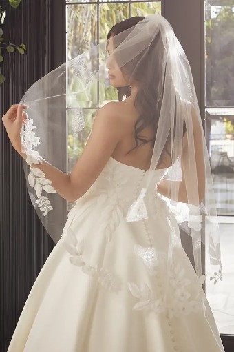 Casablanca Bridal 143210 #0 default Ivory thumbnail