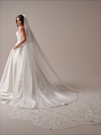 Maggie Sottero 145800 #5 Ivory thumbnail