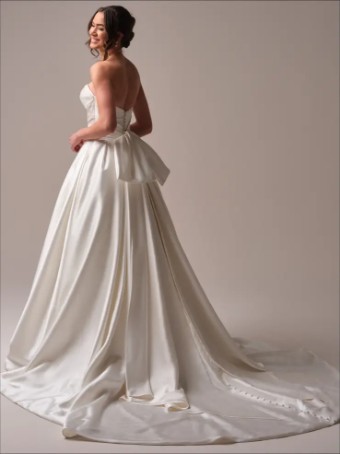 Maggie Sottero 145800 #6 Ivory thumbnail