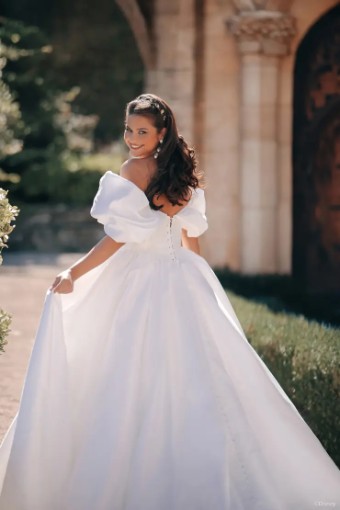 Disney Fairy Tale Weddings Collection 144076 #14 Ivory thumbnail