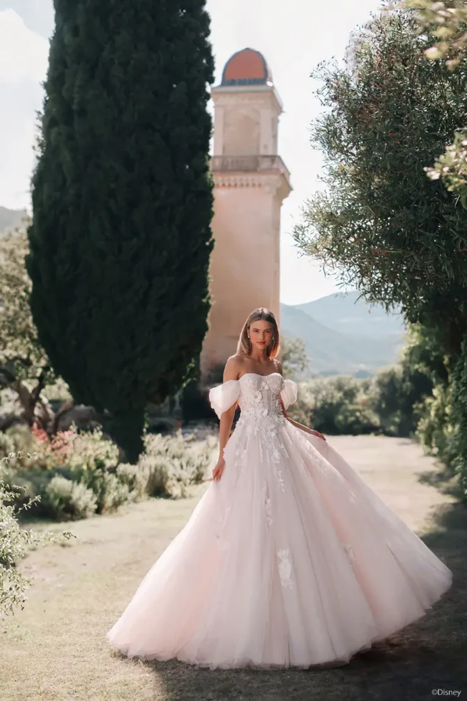 fantasy princess wedding dresses Off White Fairytale Wedding Dress With Golden Embroidery and Roses