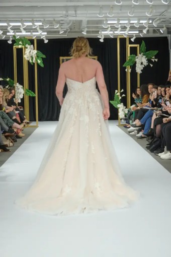 Maggie Sottero 143928 #2 Ivory/Blush (Natural Illusion) thumbnail