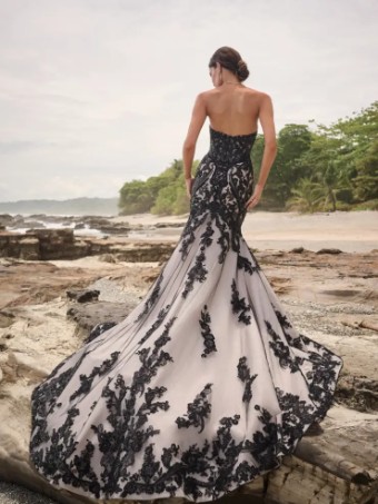 Sottero and Midgley 142823 #9 Ivory Black/Black/Nude thumbnail