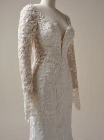 Maggie Sottero 144850 #12 Ivory (Natural Illusion) thumbnail