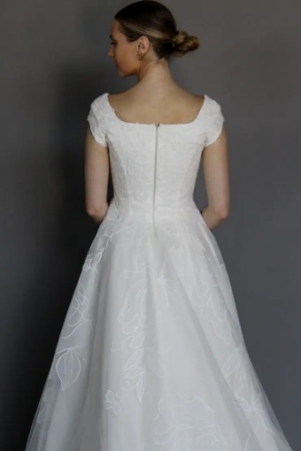 Casablanca Bridal 144303 #7 default Ivory/Sorbet/Ivory thumbnail