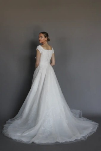 Casablanca Bridal 144303 #5 Ivory/Sorbet/Ivory thumbnail