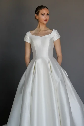 Casablanca Bridal 144306 #4 Ivory thumbnail