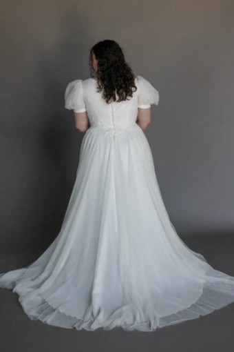 Casablanca Bridal 145402 #9 Ivory thumbnail