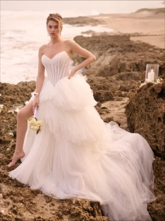 Maggie Sottero 145880 #7 Diamond White thumbnail