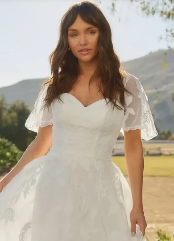 Casablanca Bridal 145416 #1 default Ivory thumbnail
