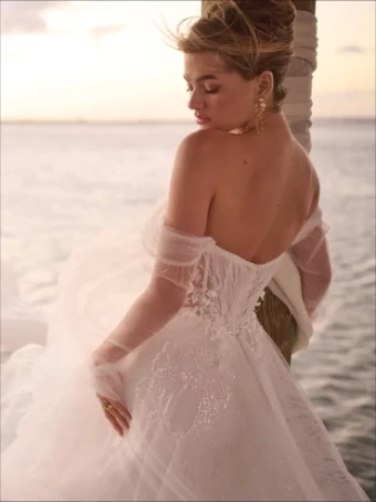 Maggie Sottero 145831 #9 Ivory (Natural Illusion) thumbnail