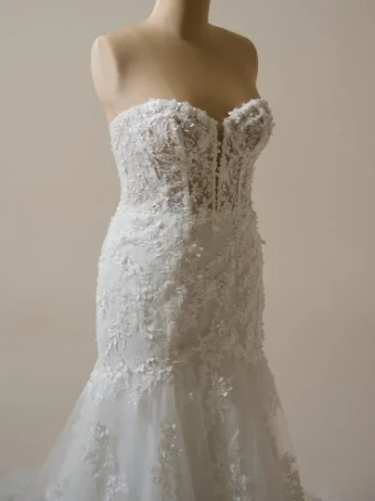 Maggie Sottero 144996 #10 Ivory over Pearl (Ivory Illusion) thumbnail