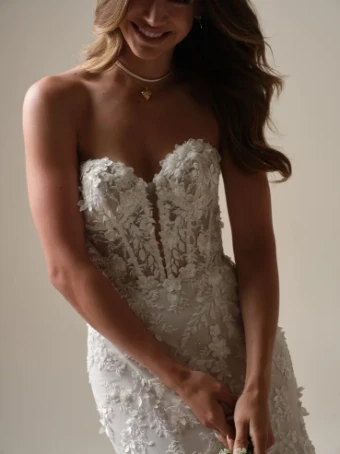 Maggie Sottero 144996 #5 Ivory over Pearl (Ivory Illusion) thumbnail