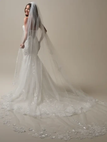 Sottero and Midgley 146805 #9 Ivory (Natural Illusion) thumbnail