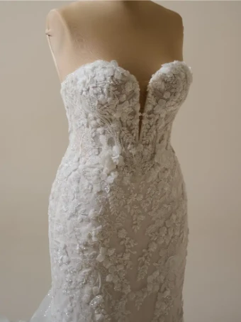 Sottero and Midgley 146805 #12 Ivory (Natural Illusion) thumbnail
