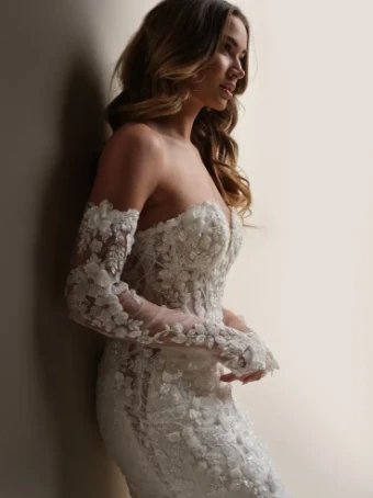 Sottero and Midgley 146805 #2 Ivory (Natural Illusion) thumbnail