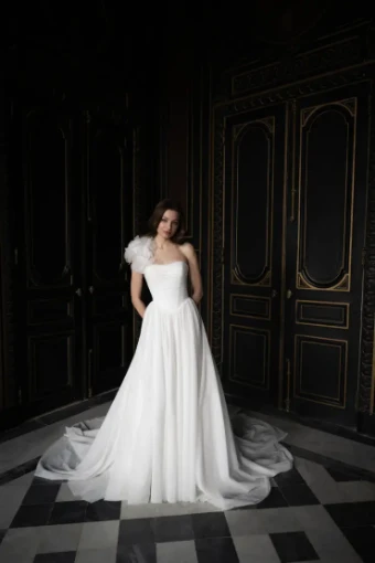 Abella 145712 #4 Ivory thumbnail