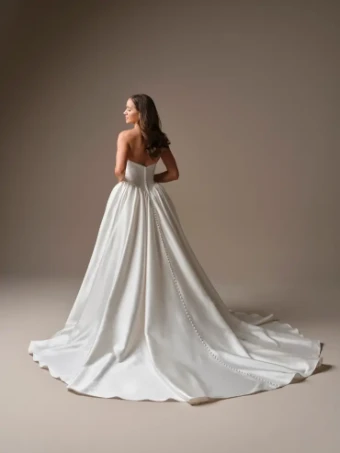 Maggie Sottero 146874 #8 Ivory thumbnail