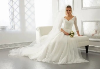 Morilee 135187 #1 Ivory thumbnail