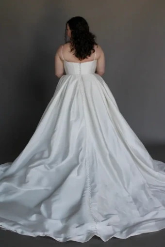 Dream Collection 143121 #2 default Ivory thumbnail