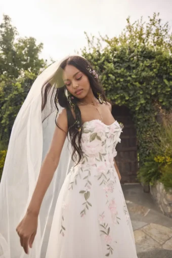 Rebecca Ingram 146815 #1 Multi thumbnail