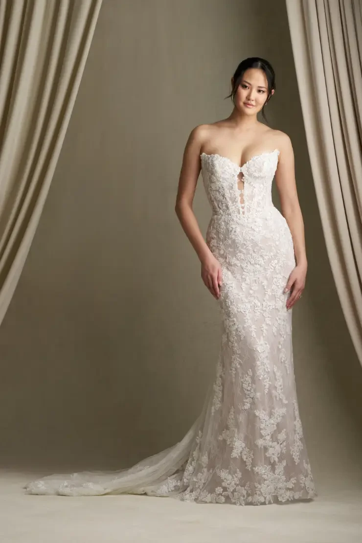 Allure 146152 Default Image