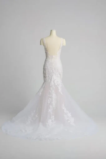 Dream Collection 146112 #1 default Ivory thumbnail