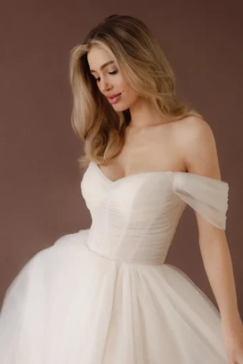 Dream Collection 146108 #5 Champagne/Ivory thumbnail