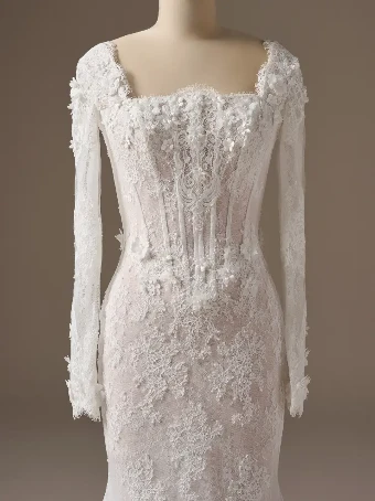 Maggie Sottero 146912 #5 Ivory thumbnail