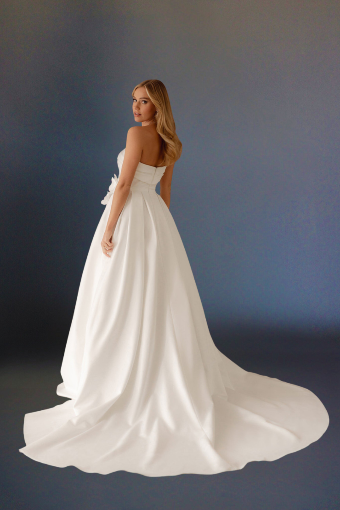 Dream Collection 146148 #1 Ivory thumbnail