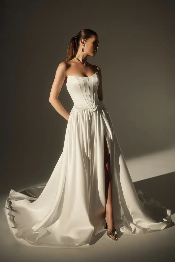 Casablanca Bridal 146472 Default Image