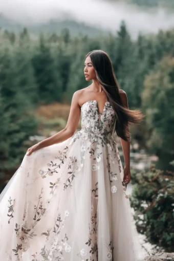 Disney Fairy Tale Weddings Collection 147030 #2 Ivory/Champagne/Multi thumbnail