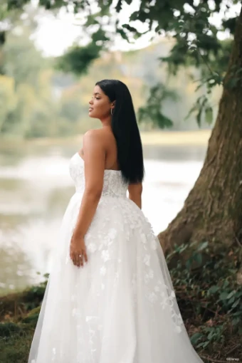 Disney Fairy Tale Weddings Collection 147030 #7 Ivory/Champagne/Multi thumbnail