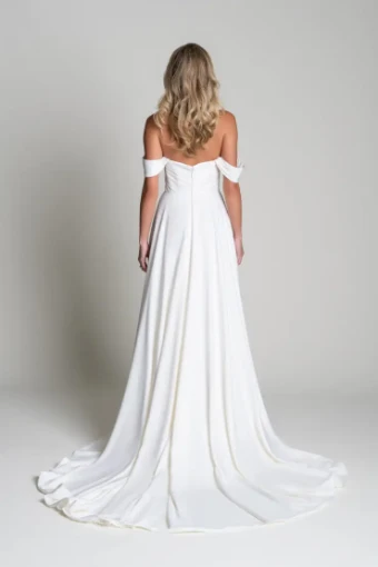 Dream Collection 144187 #1 default Ivory thumbnail